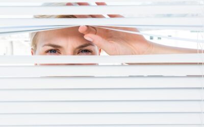 Jak zdjąć roletę z okna bez uszkodzenia mechanizmu?