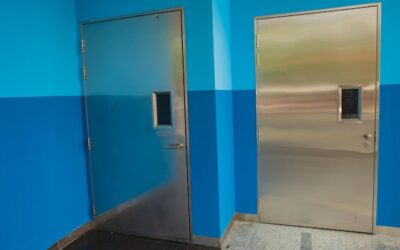 Drzwi HS czy HST – które rozwiązanie sprawdzi się w nowoczesnym domu?