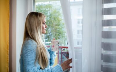 Ile kosztuje okno do pokoju i od czego zależy cena?